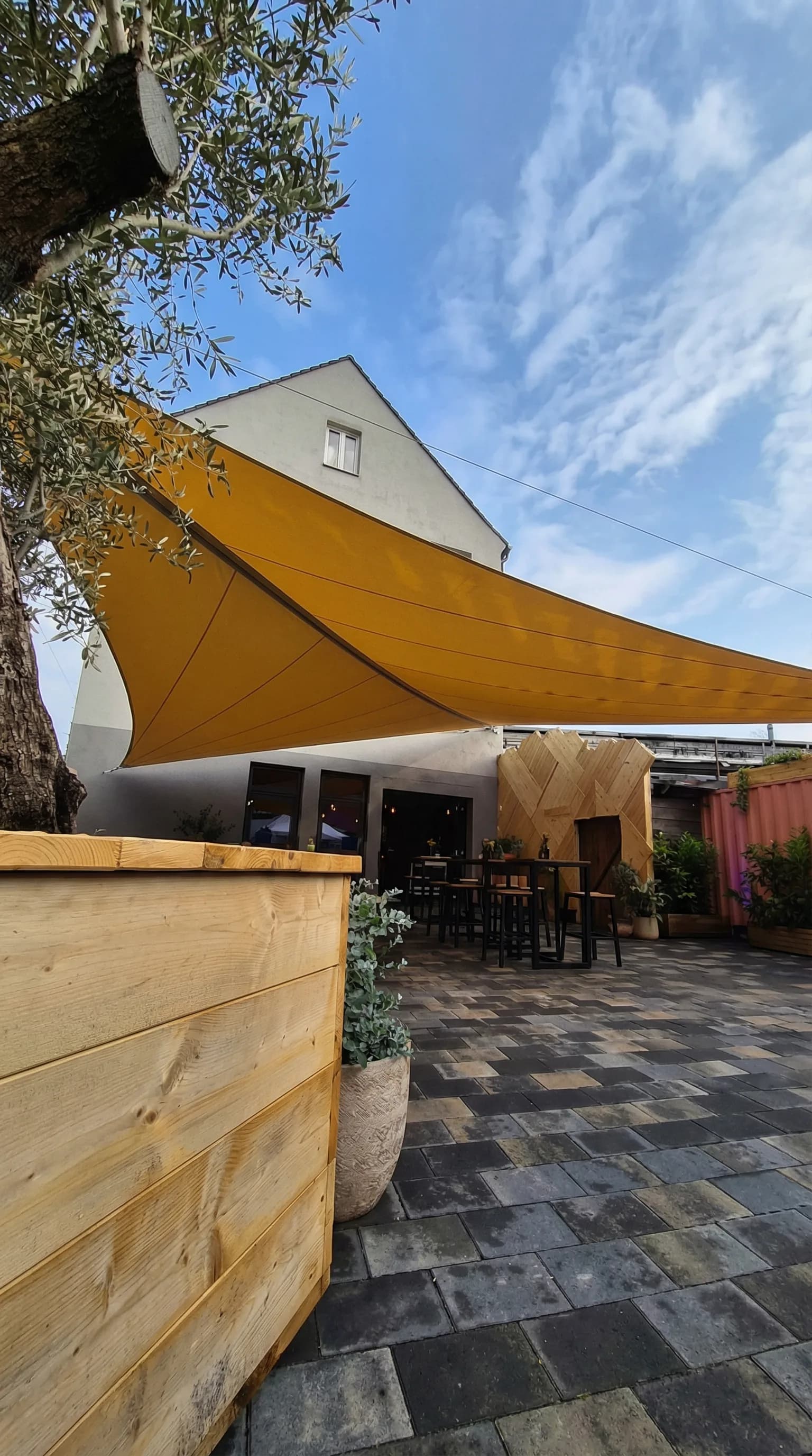 Sunfurl premium solsegel från Tyskland