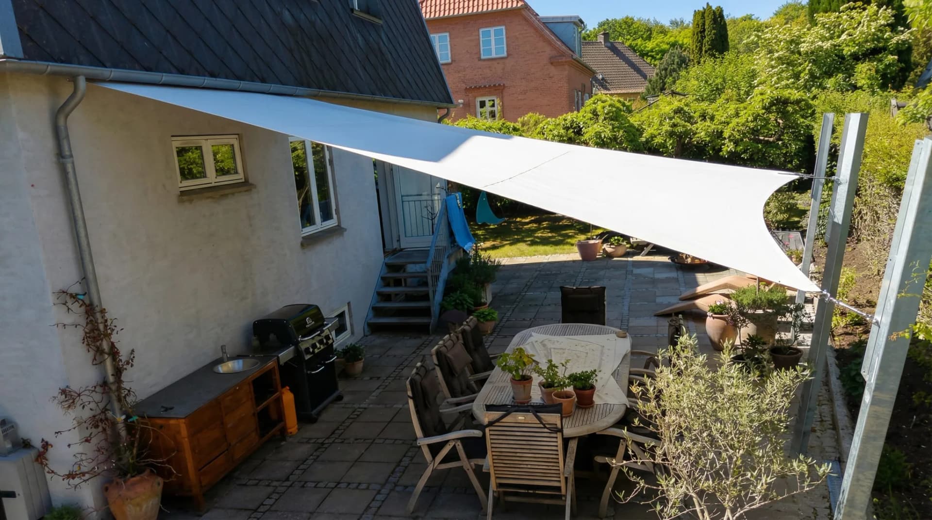 Solskydd uteplats detalj